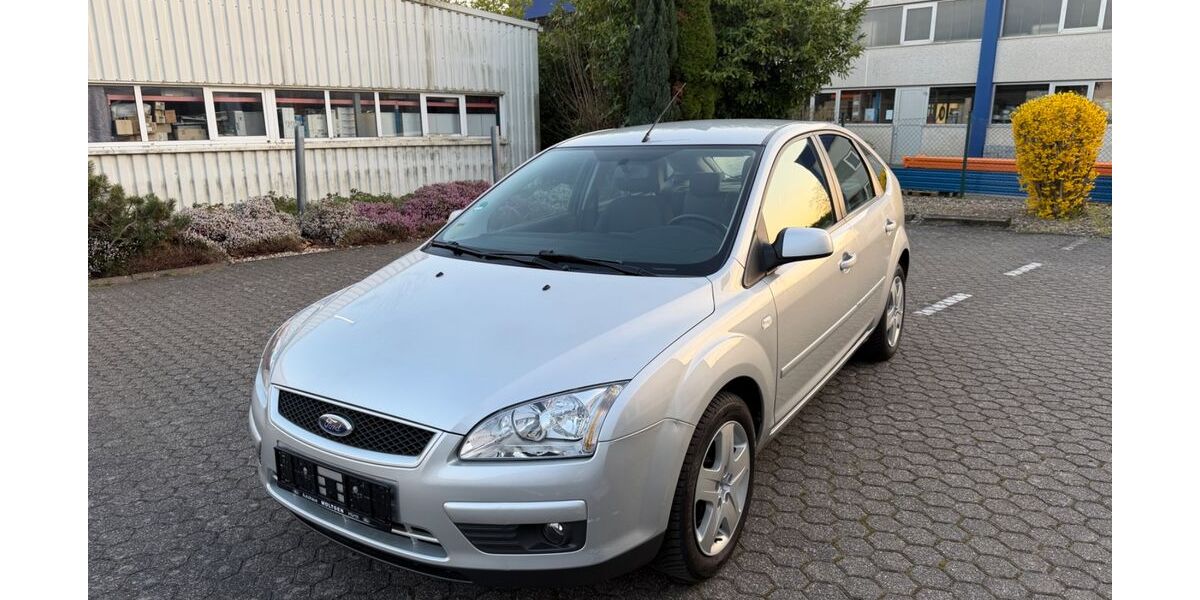 Ford Focus 105.000 km 4.700 &euro; Köln 51147