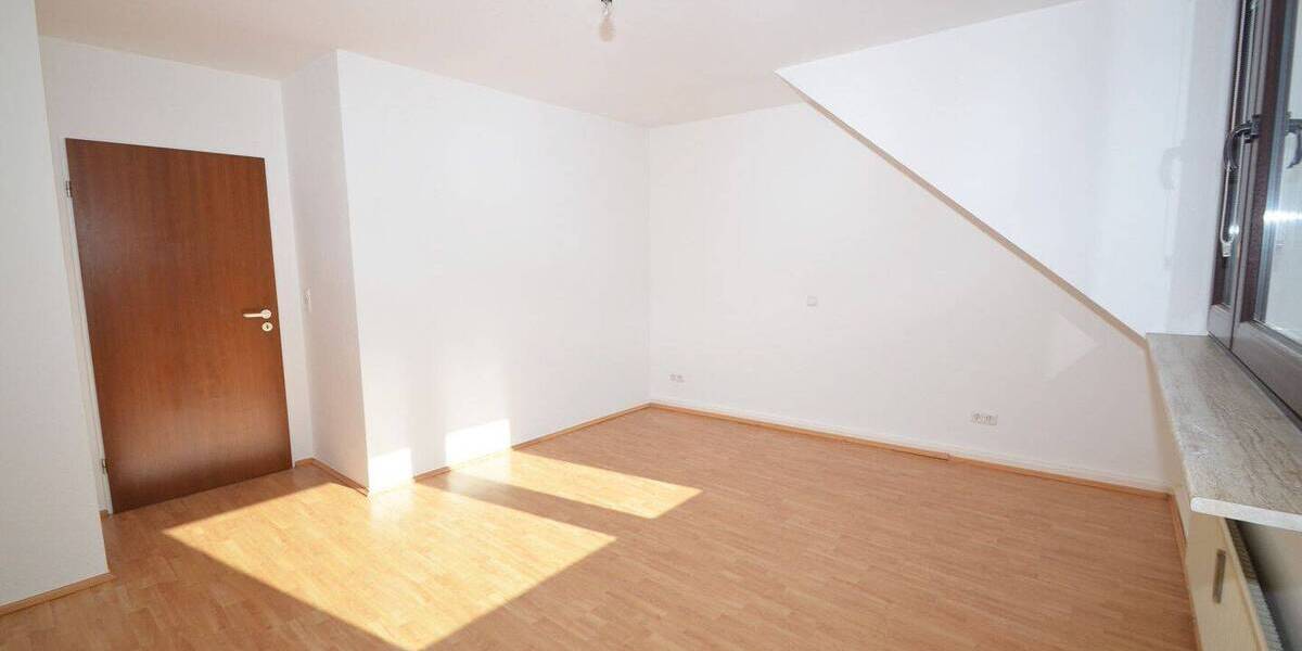 Etagenwohnung Brühl Vochem - 3 Zimmer, 71 m&sup2;, 850&euro; | Angebot:26853378