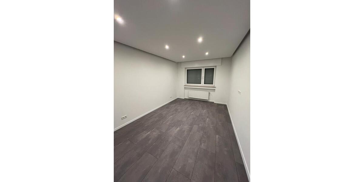 Etagenwohnung Wesseling - 2 Zimmer, 60 m&sup2;, 245.000&euro; | Angebot:25561173