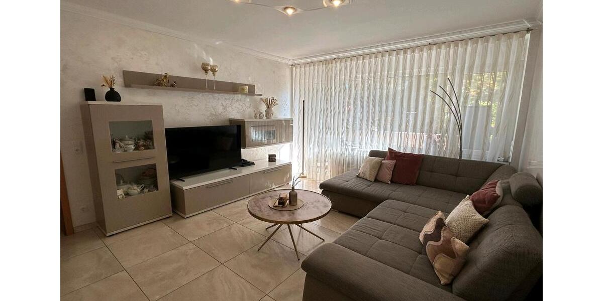 Etagenwohnung Köln Heimersdorf - 3 Zimmer, 74 m&sup2;, 1.300&euro; | Angebot:26613555