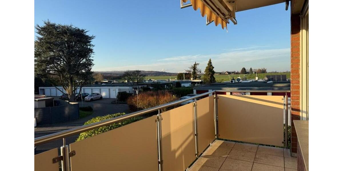 Etagenwohnung Frechen - 3 Zimmer, 123 m&sup2;, 1.480&euro; | Angebot:25297431