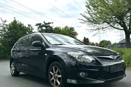 Hyundai i30 199.000 km 2.490 &euro; Hürth 50354