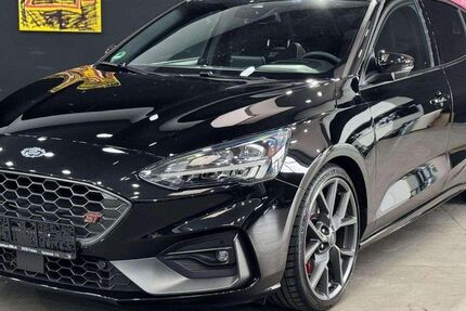 Ford Focus 26.800 km 26.950 &euro; Pulheim 50259