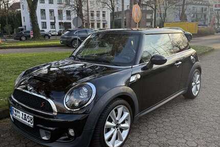 Mini One 78.000 km 13.700 &euro; Köln 50935