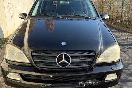 Mercedes-Benz ML 270 312.890 km 2.990 &euro; Bergheim (Rhein-Erftkreis) 50129