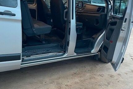 Ford Transit Custom 214.000 km 13.200 &euro; Leverkusen 51381