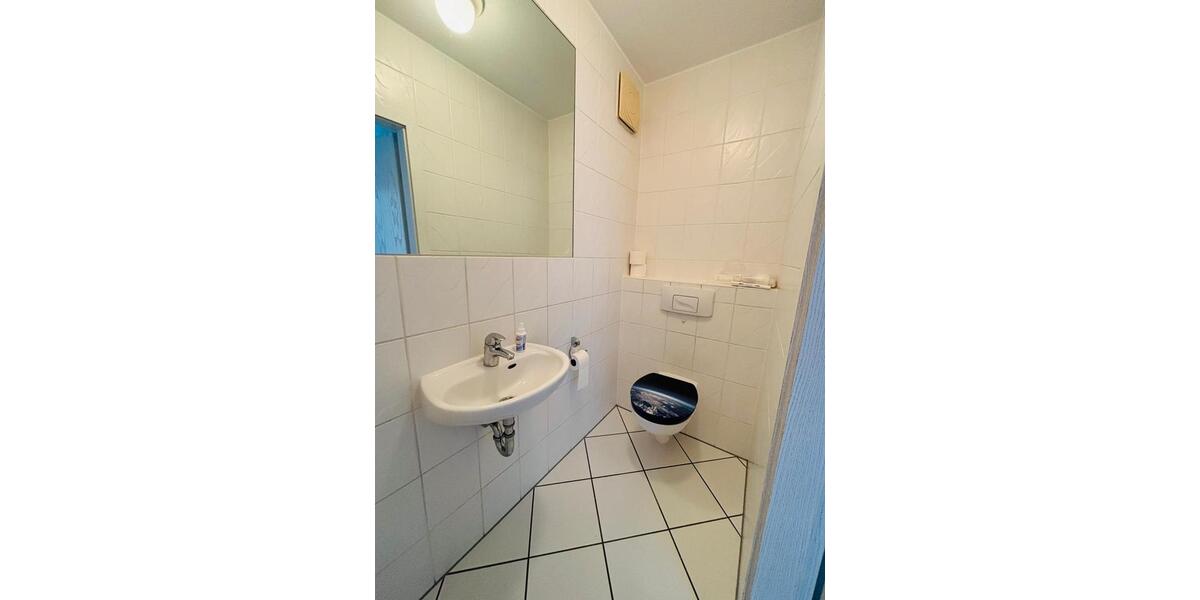 Etagenwohnung Köln Mülheim - 2 Zimmer, 78 m&sup2;, 1.500&euro; | Angebot:25981160