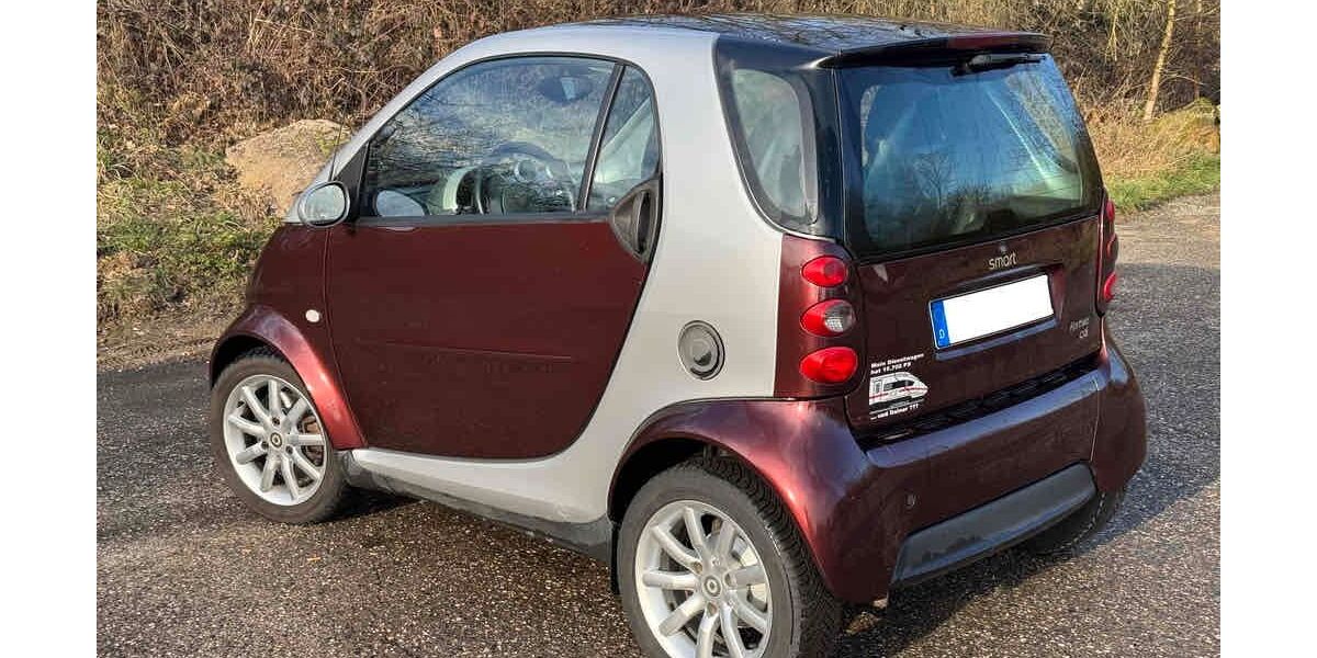 Smart ForTwo 208.000 km 3.250 &euro; Niederzier 52382