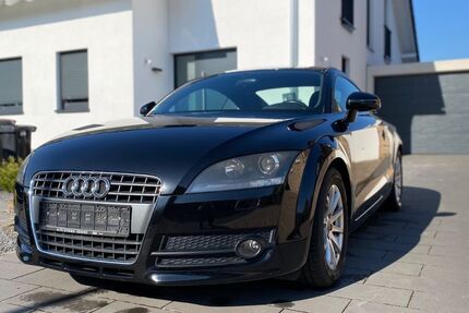 Audi TT 130.000 km 5.500 &euro; Euskirchen 53881