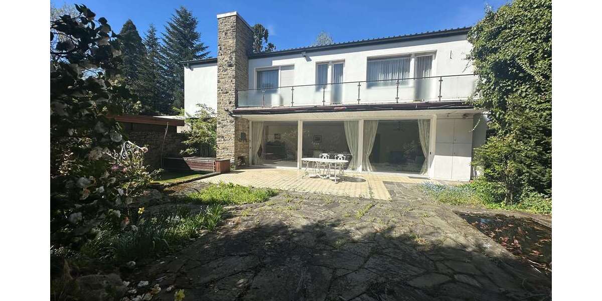 Einfamilienhaus Düren - 7 Zimmer, 265 m&sup2;, 849.000&euro; | Angebot:26383156