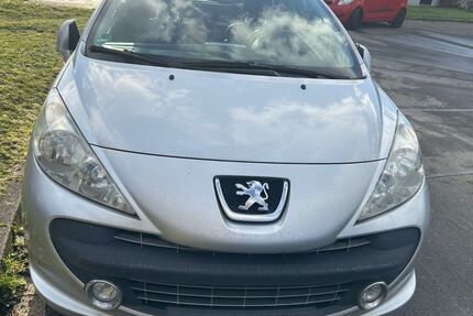Peugeot 207 210.865 km 1.100 &euro; Zülpich 53909
