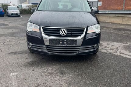 VW Touran 204.551 km 1.350 &euro; Köln 51107