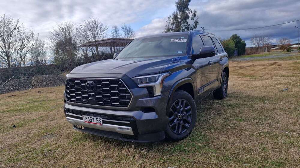 Toyota Sequoia 28.500 km 85.000 &euro; Köln 50667