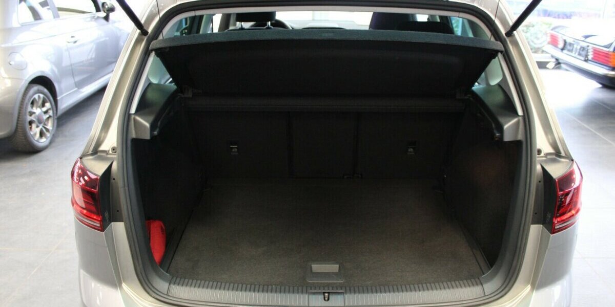 VW Golf Sportsvan 1.5 TSI ACT OPF United 86.810 km 16.980 &euro; Euskirchen 53881