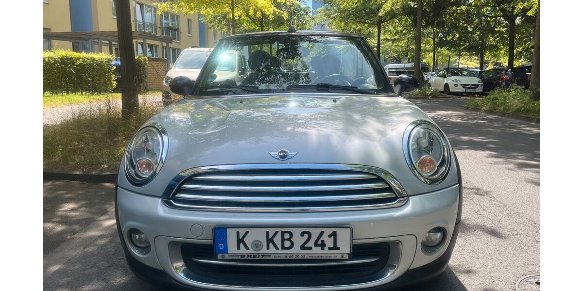 Mini Cooper 145.556 km 5.590 &euro; Leverkusen 51375