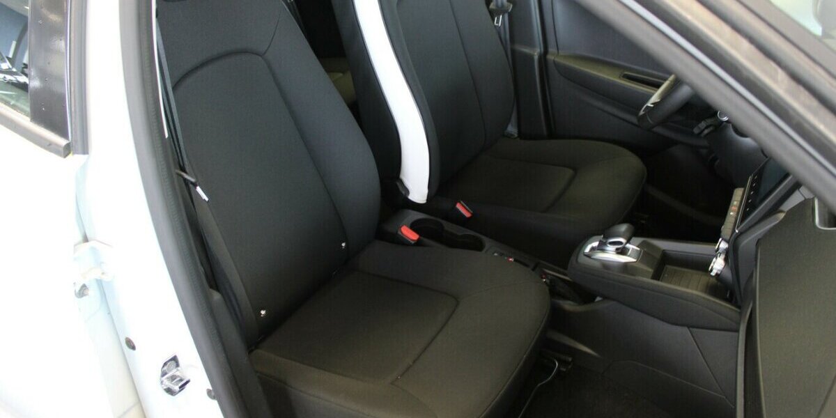 Renault ZOE Z.E 50 LIFE 39.826 km 10.980 &euro; Euskirchen 53881