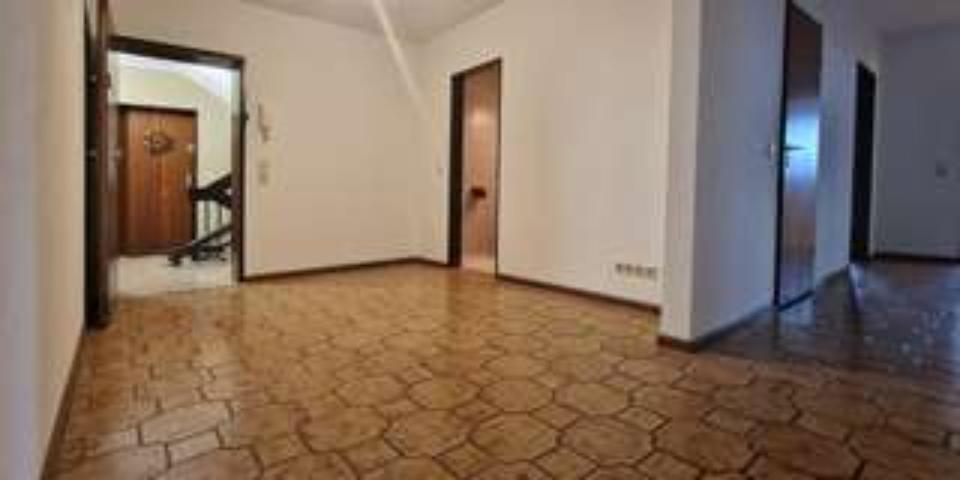 Mehrfamilienhaus, Wohnhaus Köln Porz - 4 Zimmer, 549.000&euro; | Angebot:21450352