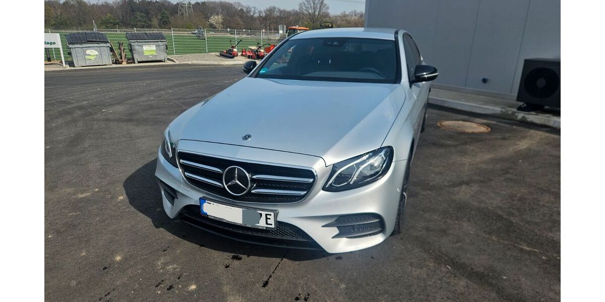 Mercedes-Benz E 300 96.300 km 33.950 &euro; Niederzier 52382