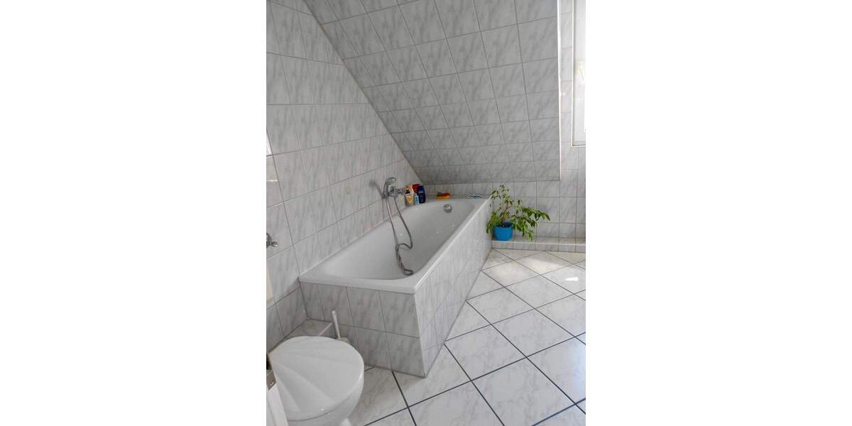 Etagenwohnung Erftstadt Köttingen - 3 Zimmer, 82 m&sup2;, 249.000&euro; | Angebot:25800682