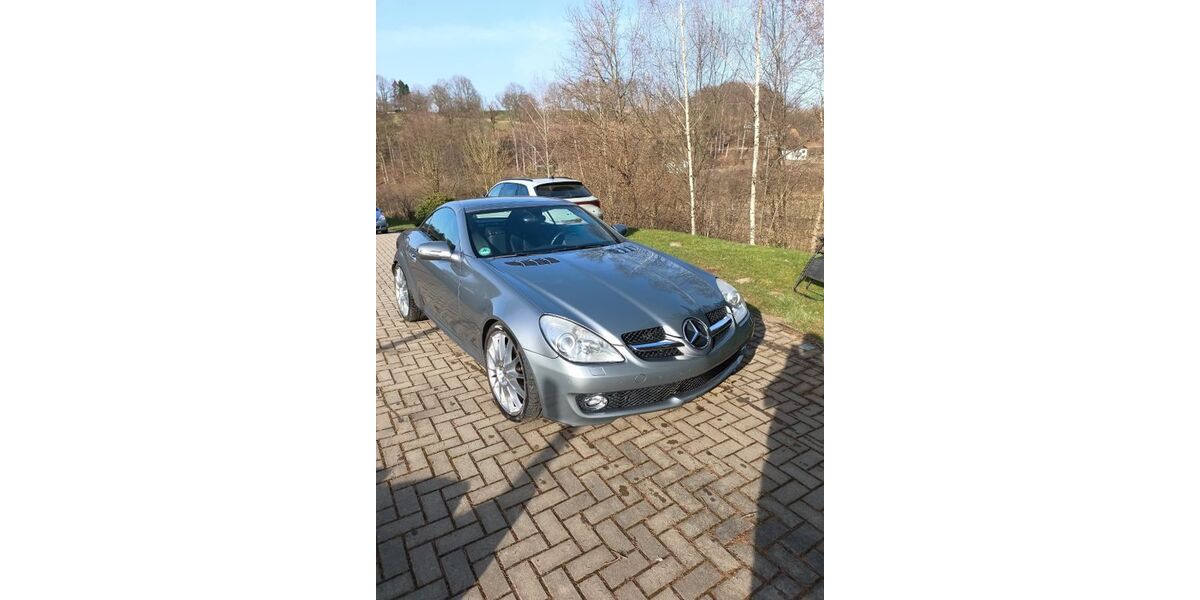 Mercedes-Benz SLK 350 207.500 km 15.400 &euro; Leverkusen 51381