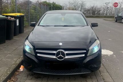 Mercedes-Benz A 200 166.000 km 11.800 &euro; Alfter 53347