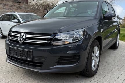 VW Tiguan 48.900 km 12.390 &euro; Bornheim 53332