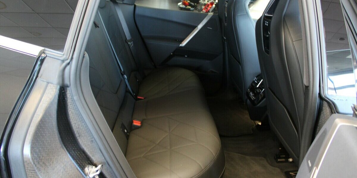 BMW iX xDrive50 35.740 km 52.980 &euro; Euskirchen 53881