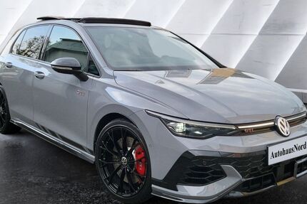 VW Golf 24.449 km 43.900 &euro; Köln-Riehl 50735