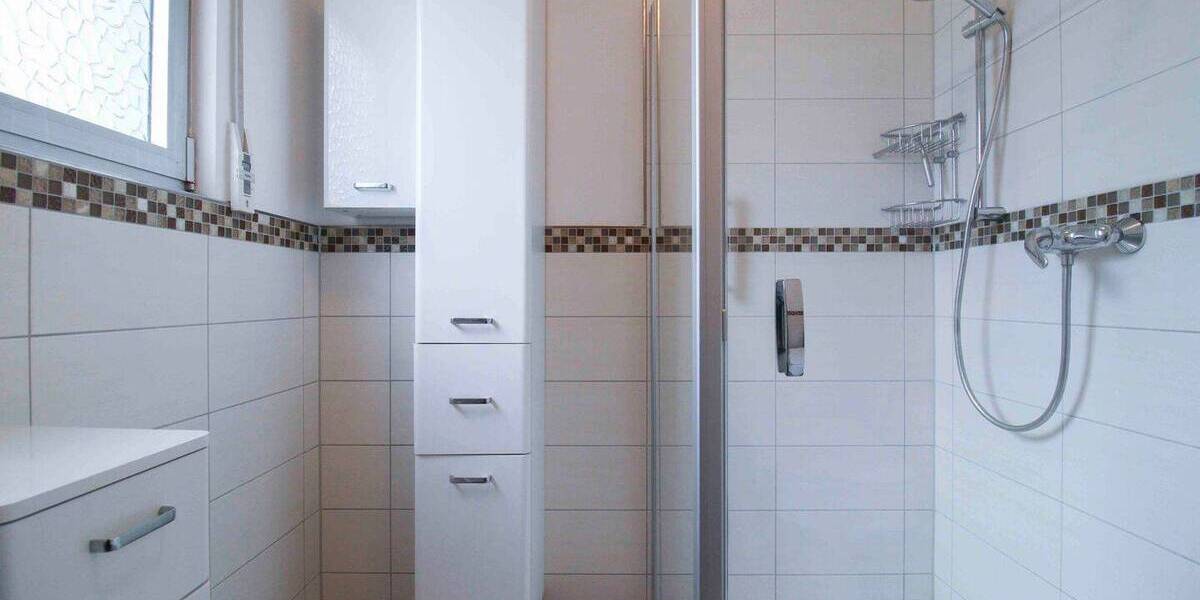 Einfamilienhaus Köln Esch/Auweiler - 7 Zimmer, 170 m&sup2;, 599.000&euro; | Angebot:25938956