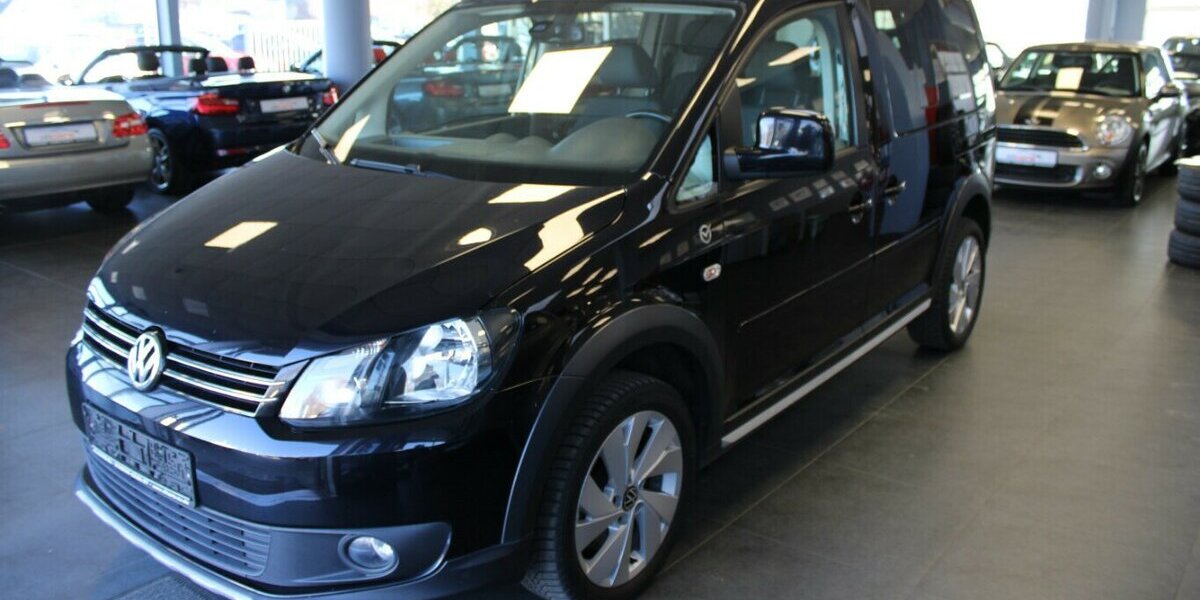 VW Caddy 2.0 TDI 140cv Tramper 122.019 km 15.980 &euro; Euskirchen 53881