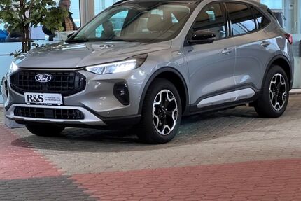 Ford Kuga 19.000 km 38.900 &euro; Köln 50769