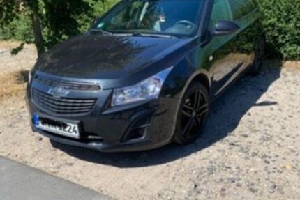 Chevrolet Cruze 95.000 km 7.200 &euro; Köln 51105