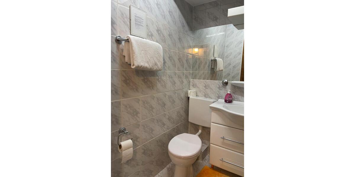 Etagenwohnung Grevenbroich - 3 Zimmer, 65 m&sup2;, 500&euro; | Angebot:24757137