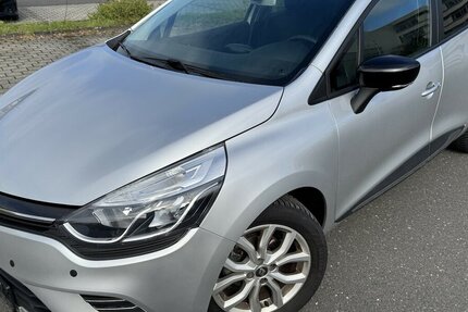 Renault Clio Klima Navi Tempomat Alufelgen 1.Hd TÜV Neu 45.000 km 10.750 &euro; Erftstadt 50374