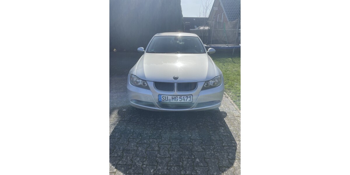 BMW E90 280.000 km 5.000 &euro; Swisttal 53913