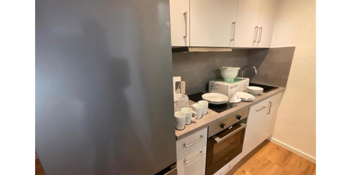 Dachgeschoßwohnung Köln Kalk - 1 Zimmer, 71 m&sup2;, 660&euro; | Angebot:25403046