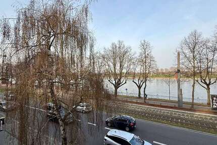 Wohnung Köln-Marienburg Marienburg - 3 Zimmer, 82 m&sup2;, 1.800&euro; | Angebot:25916910