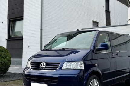 VW T5 Multivan 203.500 km 14.250 &euro; Köln 51107