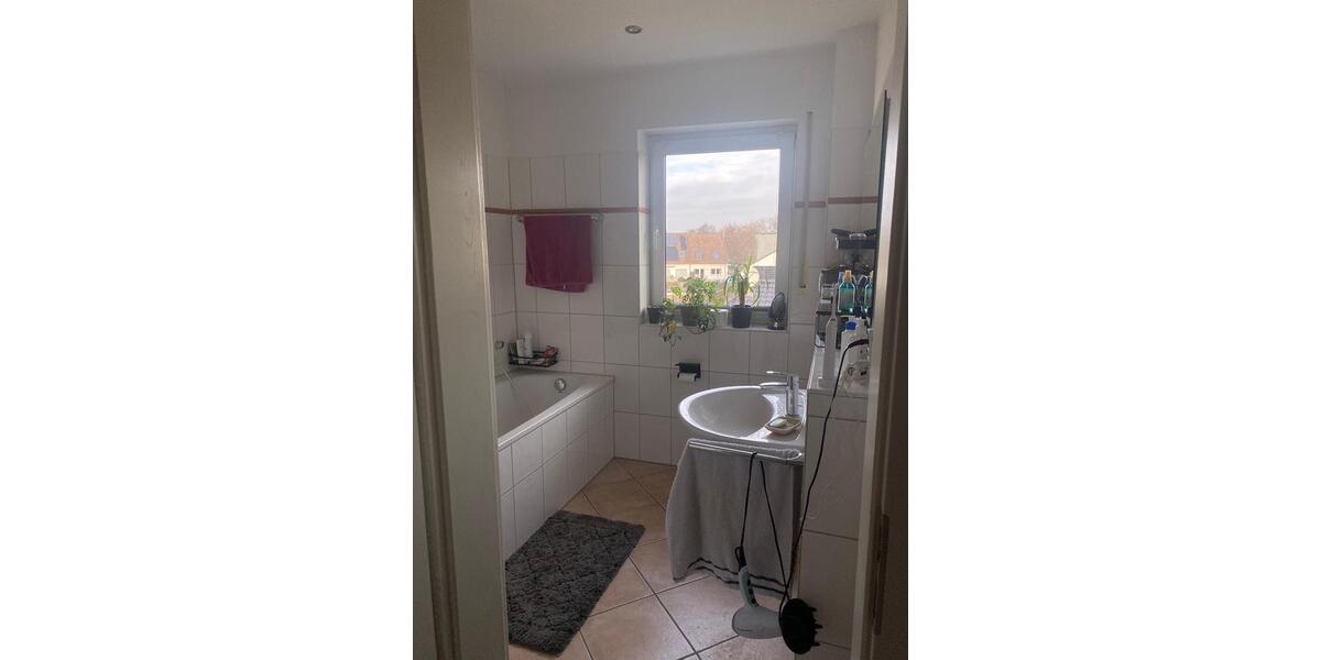 Etagenwohnung Köln Porz - 2 Zimmer, 61 m&sup2;, 925&euro; | Angebot:25887348