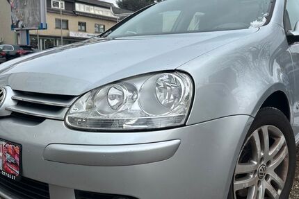 VW Golf 161.200 km 4.799 &euro; Düren 52353