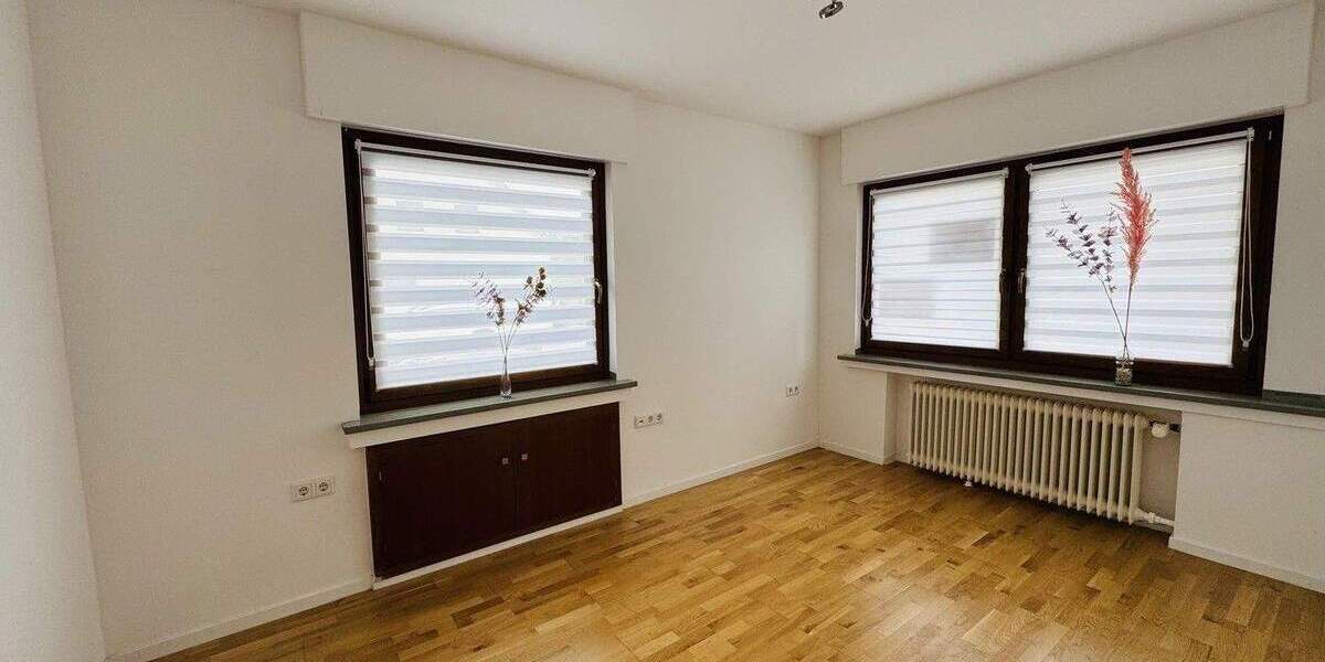 Mehrfamilienhaus, Wohnhaus Aldenhoven - 8 Zimmer, 182 m&sup2;, 419.000&euro; | Angebot:25728321