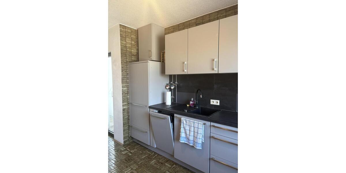 Etagenwohnung Wesseling - 3.5 Zimmer, 117 m&sup2;, 1.090&euro; | Angebot:25809450