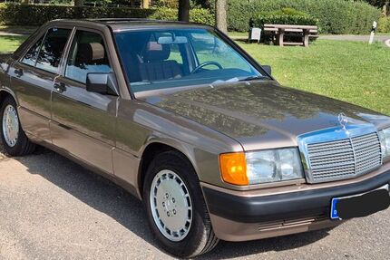 Mercedes-Benz 190 79.000 km 15.450 &euro; Jülich 52445