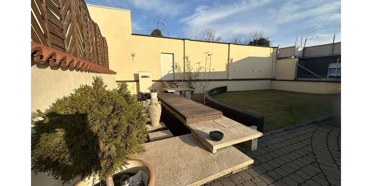 Einfamilienhaus Düren Mariaweiler-Hoven - 7 Zimmer, 203 m&sup2;, 680.000&euro; | Angebot:24683334