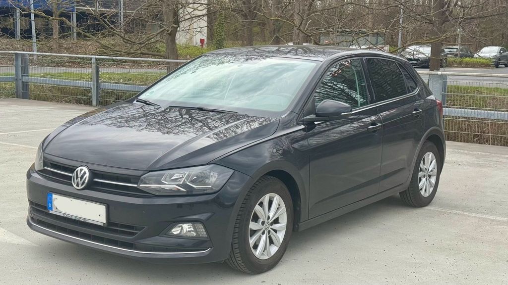 VW Polo 80.000 km 12.690 &euro; Köln 50996