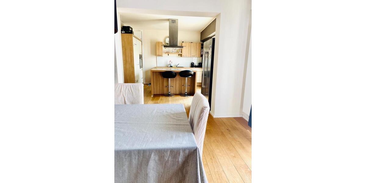 Maisonettenwohnung Wesseling - 5 Zimmer, 158 m&sup2;, 2.210&euro; | Angebot:25395129