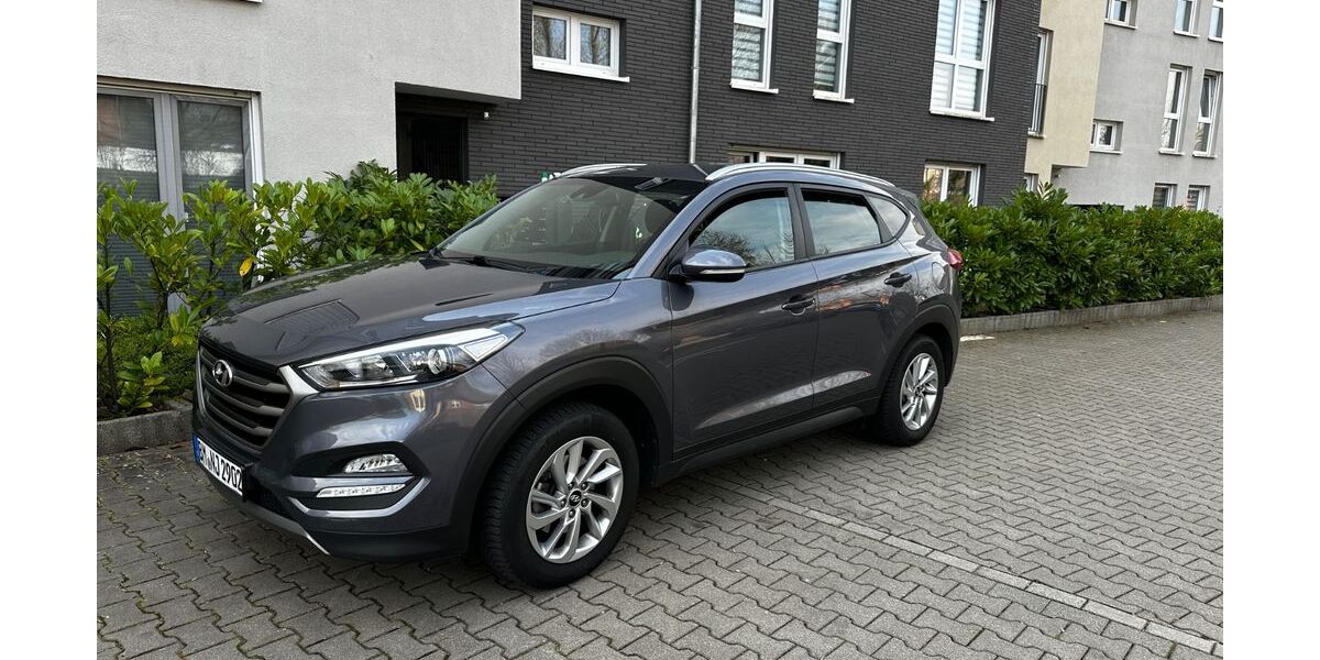 Hyundai TUCSON 108.000 km 13.099 &euro; Hürth 50354