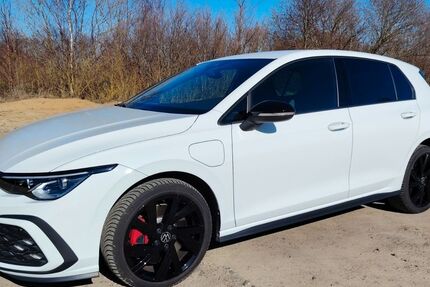 VW Golf 24.600 km 24.950 &euro; Inden 52459