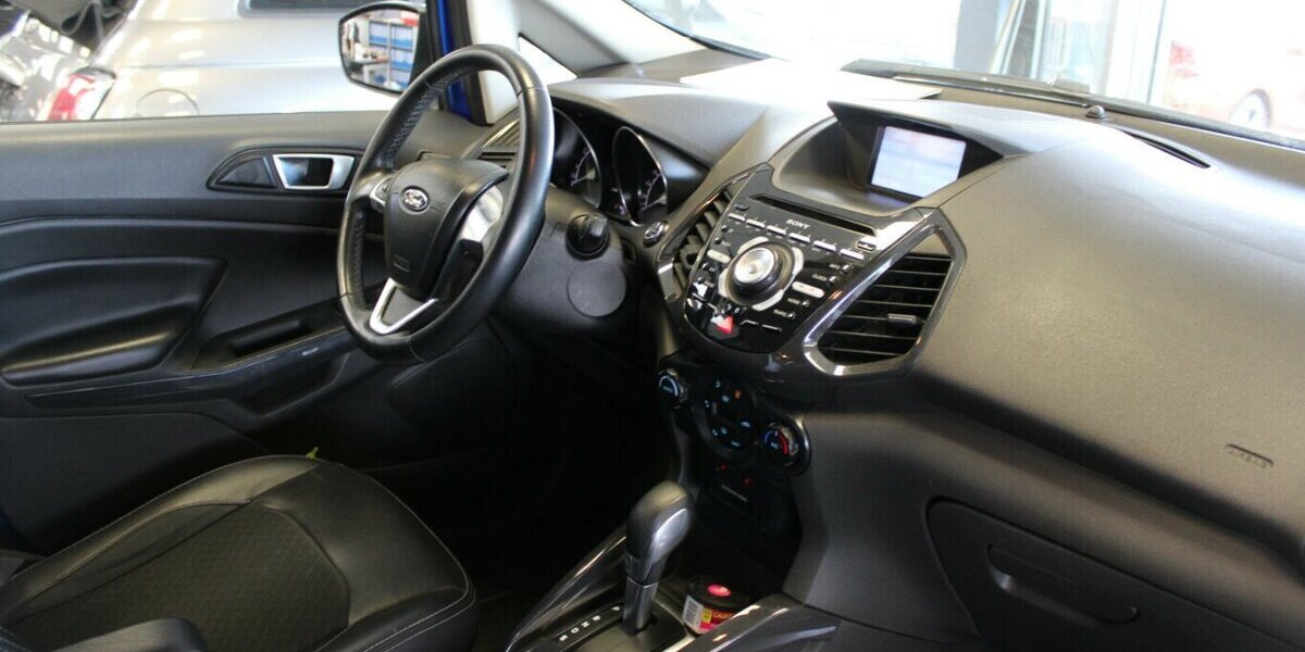 Ford EcoSport 1.5 Ti-VCT Aut. TITANIUM 76.325 km 11.980 &euro; Euskirchen 53881