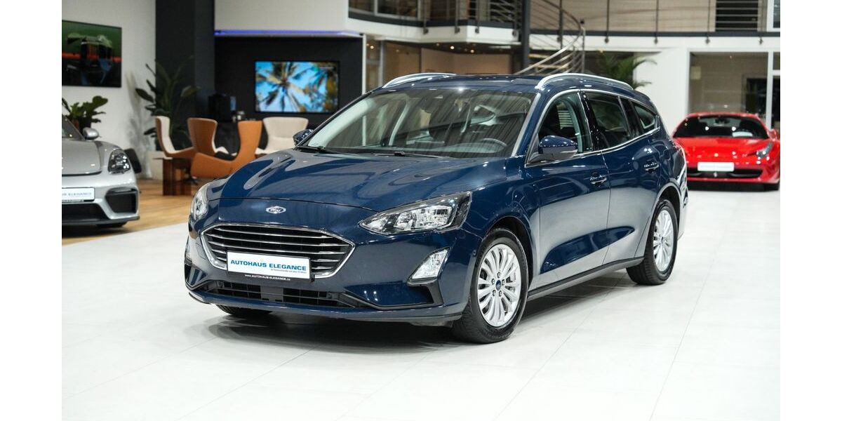 Ford Focus 61.907 km 16.980 &euro; Köln 51147